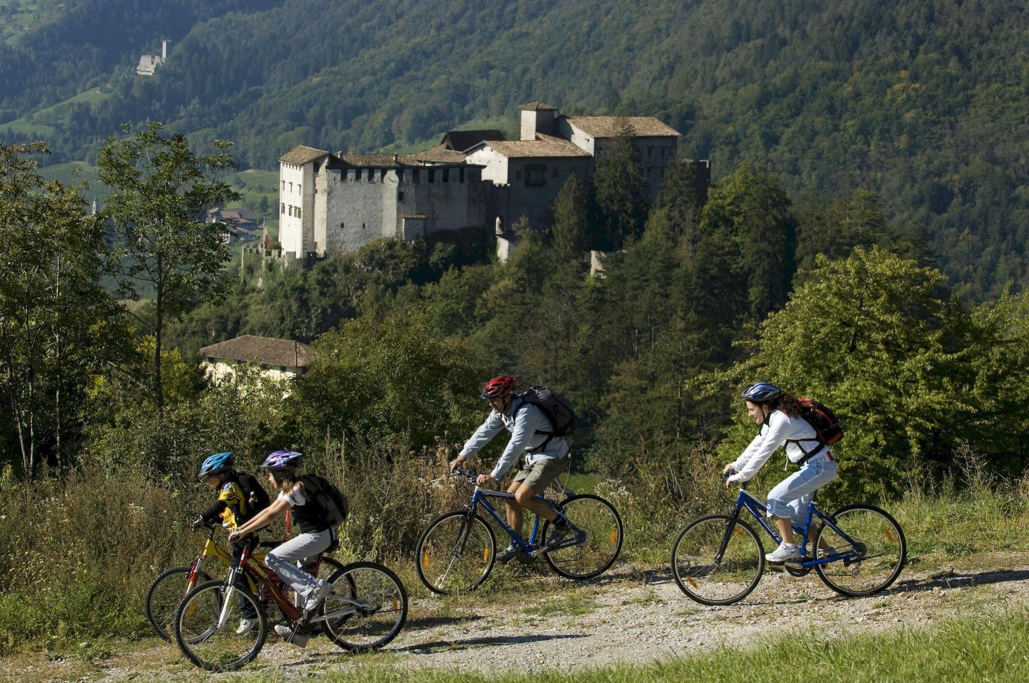 Comano Cattoni Holiday Ponte Arche Exterior photo
